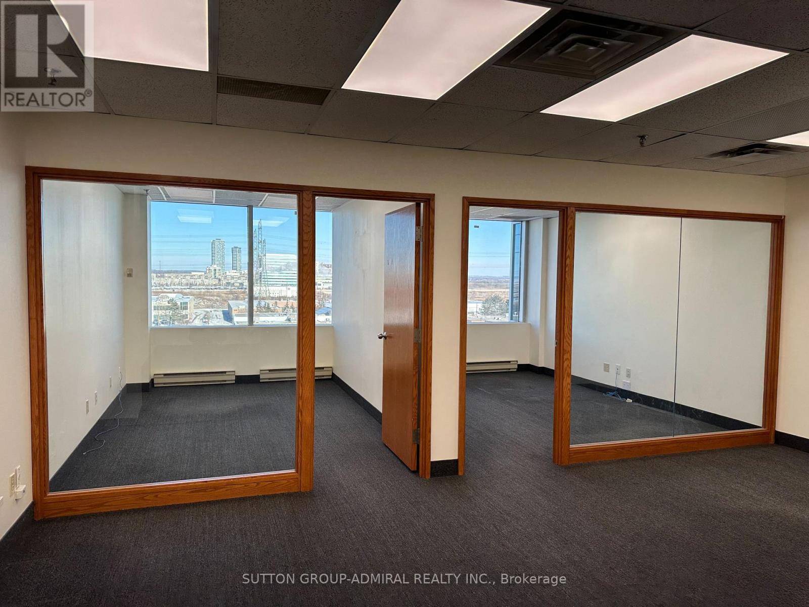 Markham (milliken Mills West), ON L3R0A9,3950 14th AVE #503