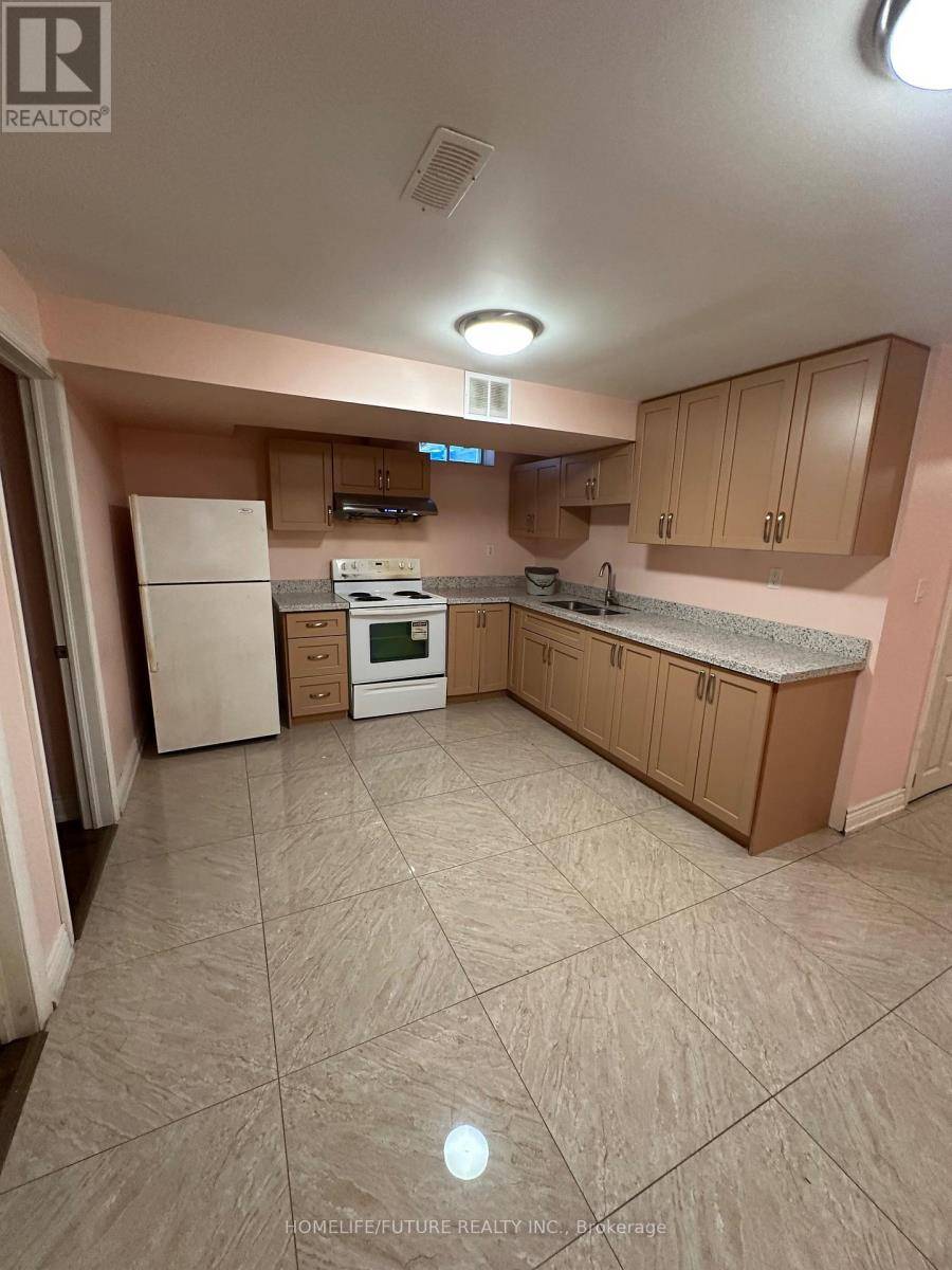 Markham (cedarwood), ON L3S0B4,26 VOYSEY WAY