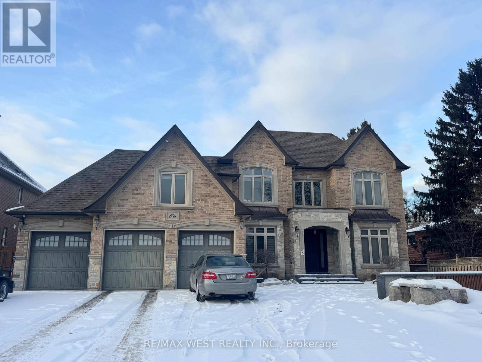 Richmond Hill (north Richvale), ON L4C7G1,6 Josie DR South #Basement