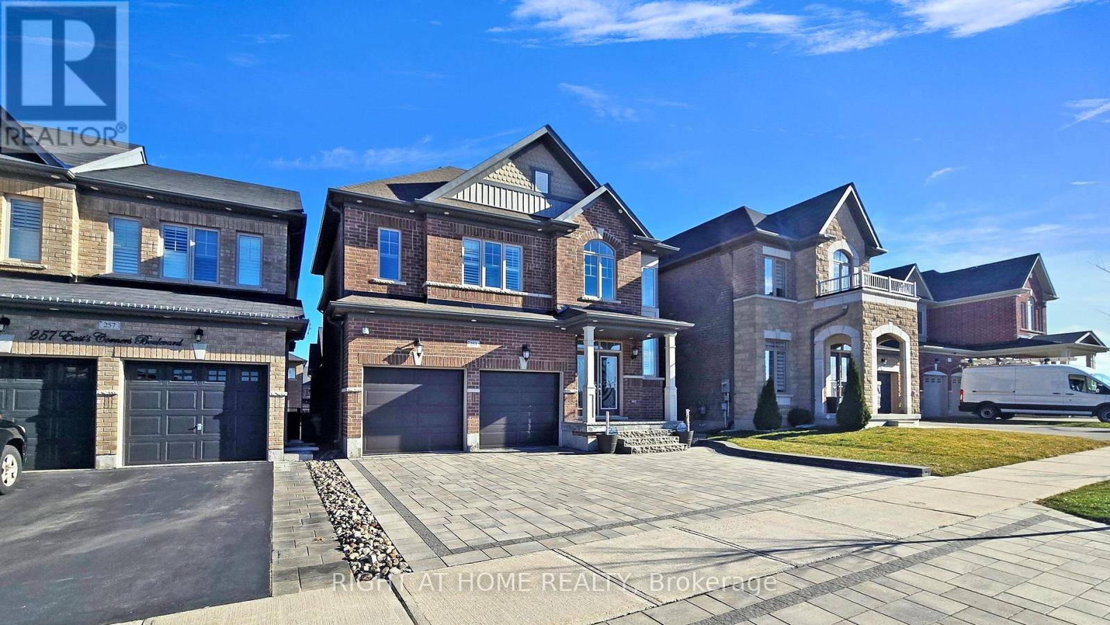 Vaughan (kleinburg), ON L4H4L7,253 EAST'S CORNERS BOULEVARD S