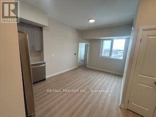 Richmond Hill (oak Ridges), ON L4K0A4,13042 Yonge ST #PH02