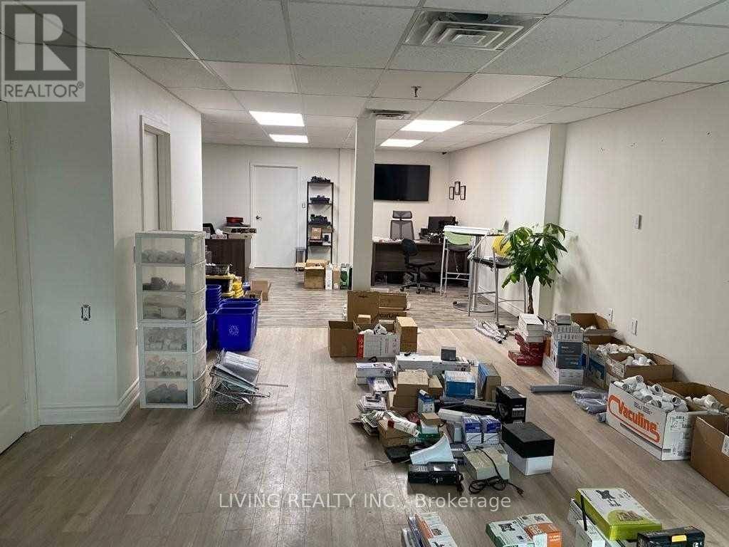 Markham (thornhill), ON L3R0E2,2800 John ST #21