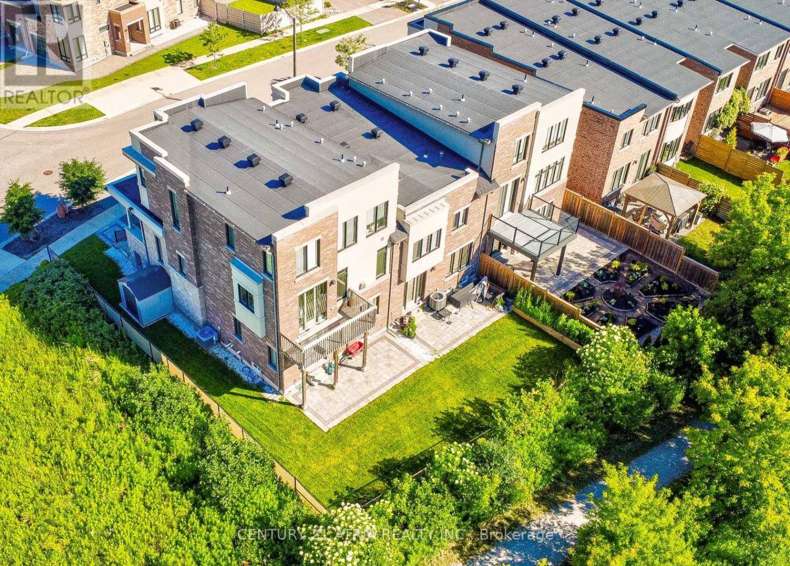 Richmond Hill, ON L4E5B6,15 ANCHUSA DRIVE