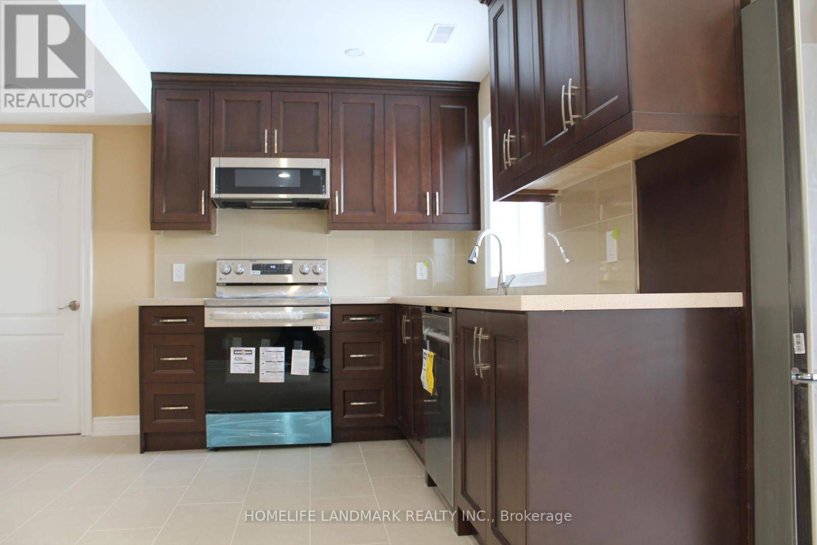 Vaughan (east Woodbridge), ON L4L9S8,148-B WINDROSE (BASEMENT) COURT