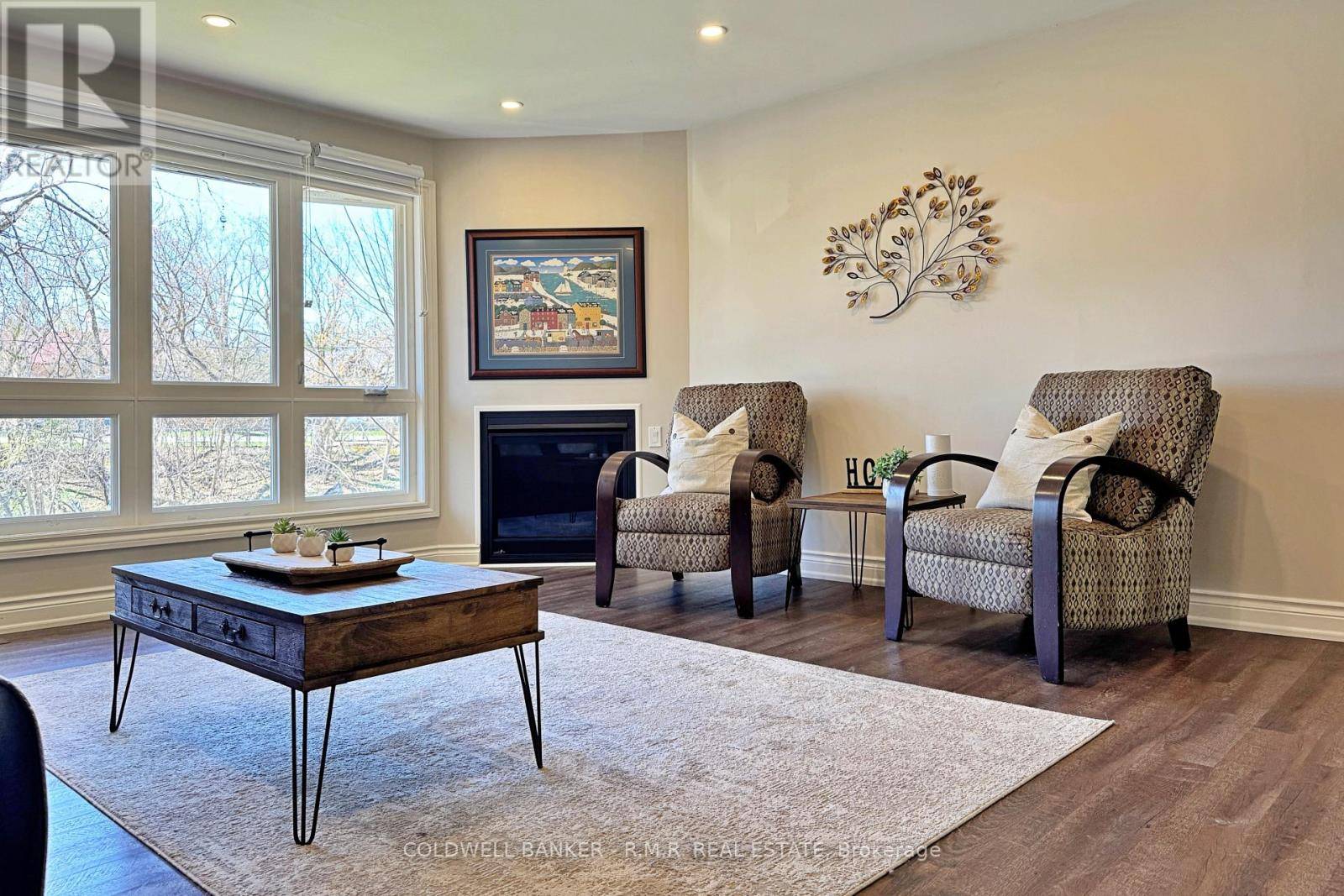 Uxbridge, ON L9P1J7,77 MAIN STREET N