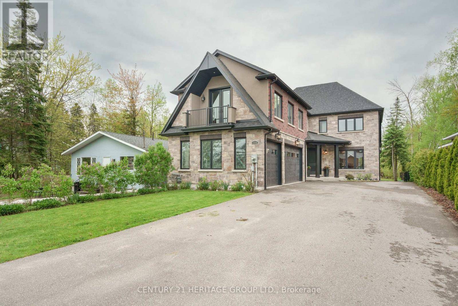 Innisfil (alcona), ON L9S4N4,1894 SIMCOE BOULEVARD