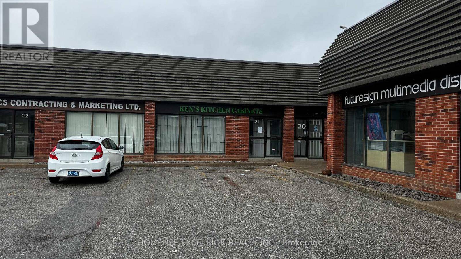 Markham (milliken Mills West), ON L3R5E4,825 Denison ST #21