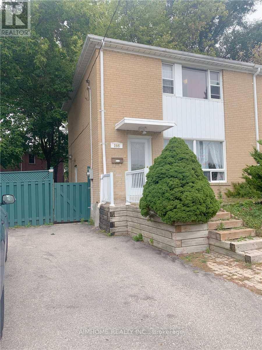 Richmond Hill (crosby), ON L4C2X1,295 Kerswell DR #Bsmt