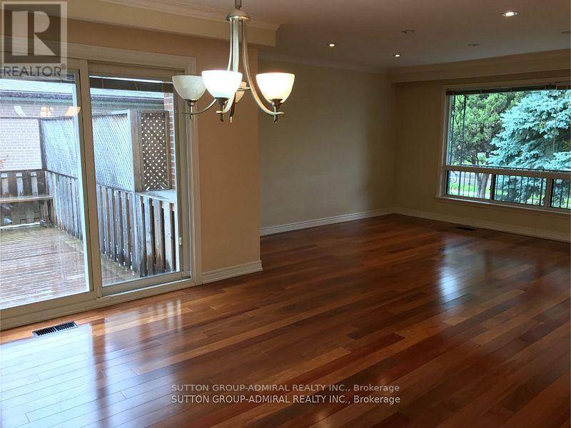 Vaughan (crestwood-springfarm-yorkhill), ON L4J1A7,129 CRESTWOOD ROAD