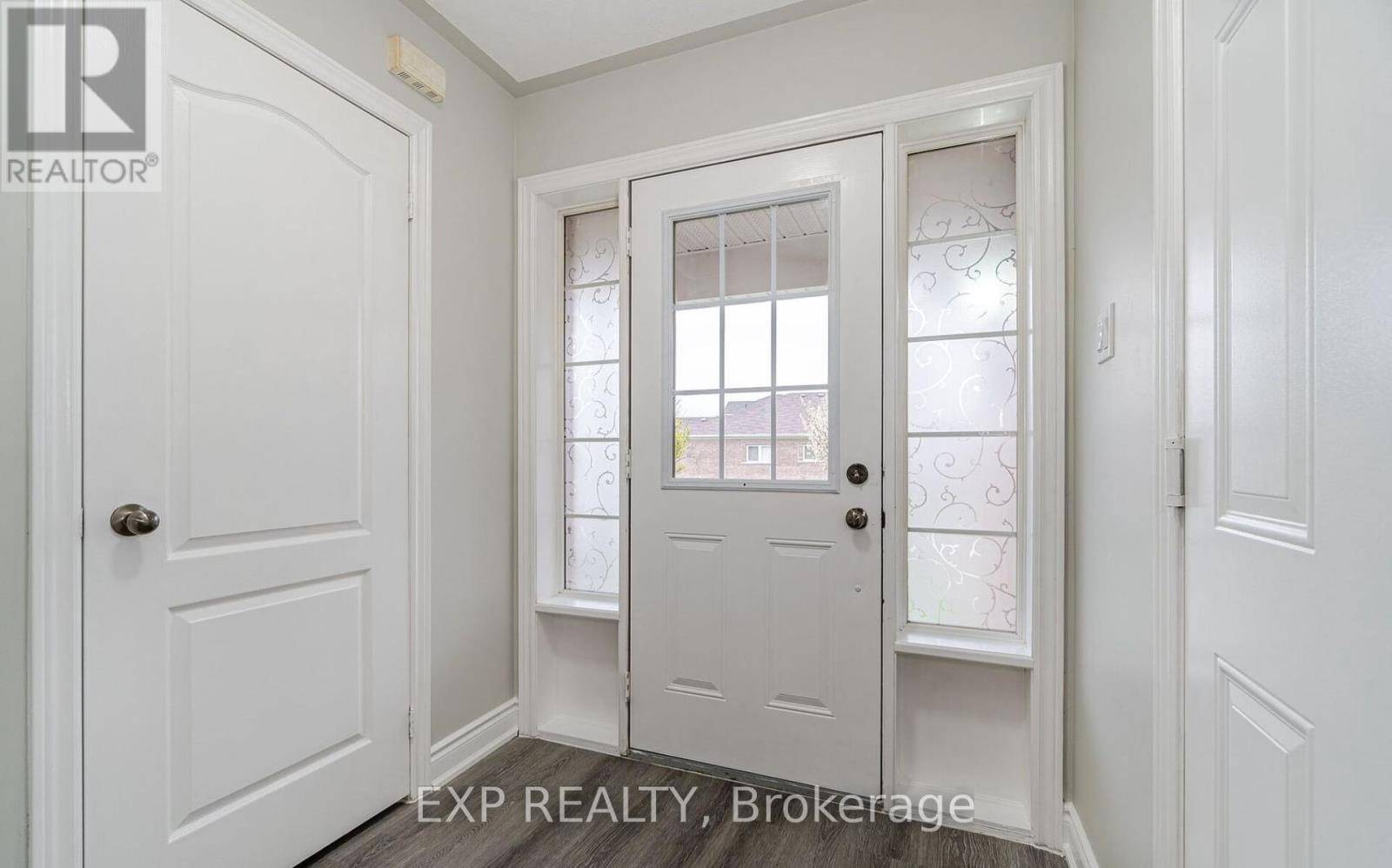 Bradford West Gwillimbury (bradford), ON L3Z0B2,15 LYNN STREET