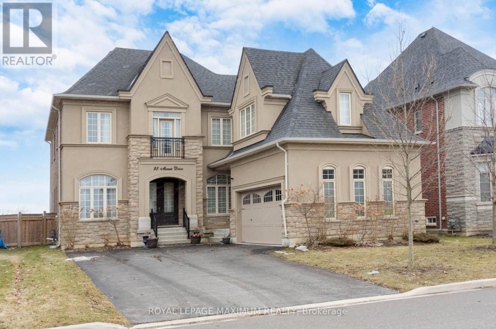 King (nobleton), ON L7B0N8,25 MUNSIE DRIVE
