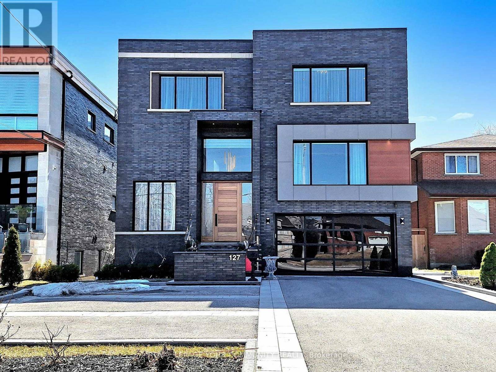 Richmond Hill (mill Pond), ON L4C4M1,127 ELGIN MILLS ROAD W