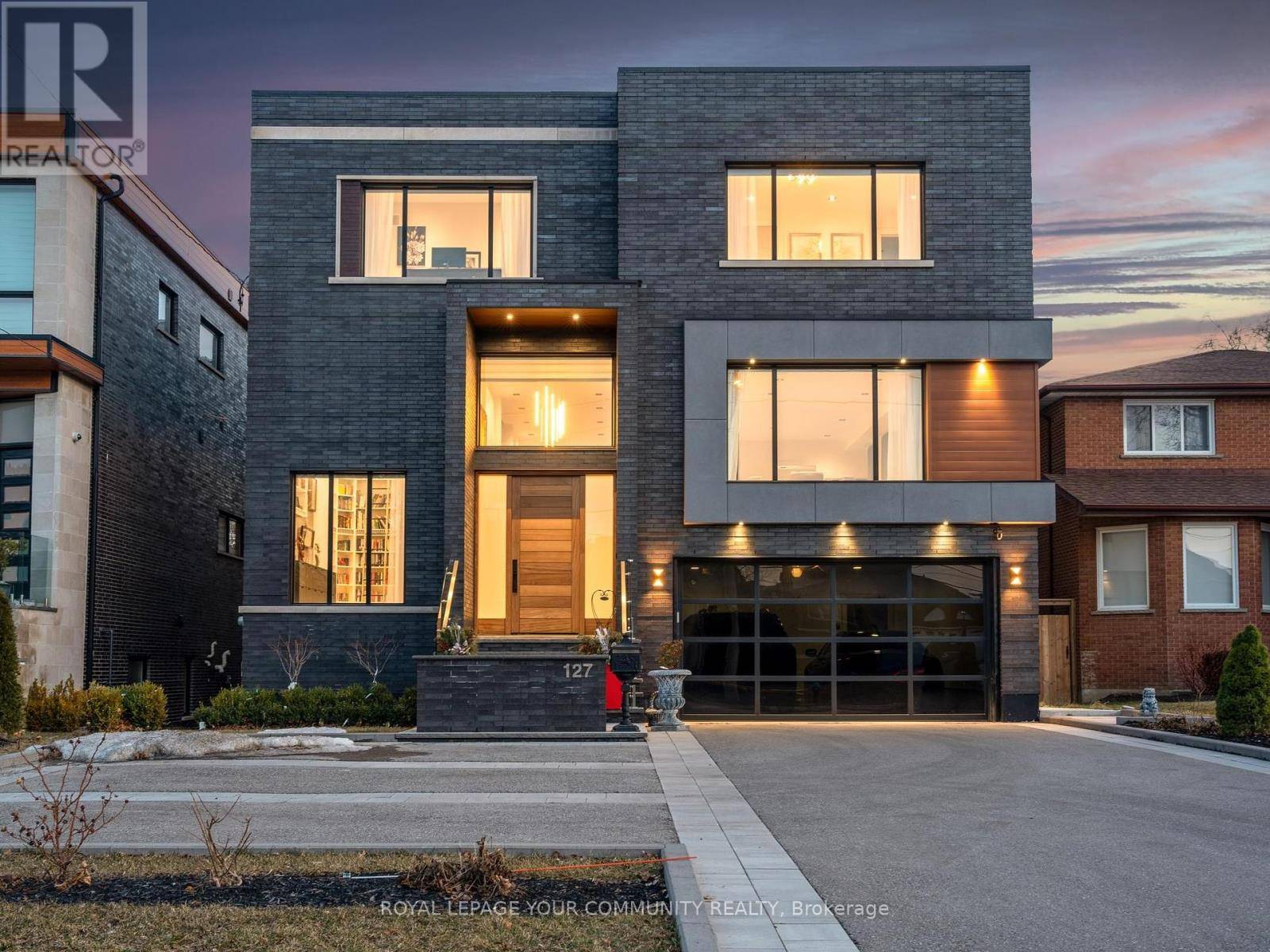 Richmond Hill (mill Pond), ON L4C4M1,127 ELGIN MILLS ROAD W