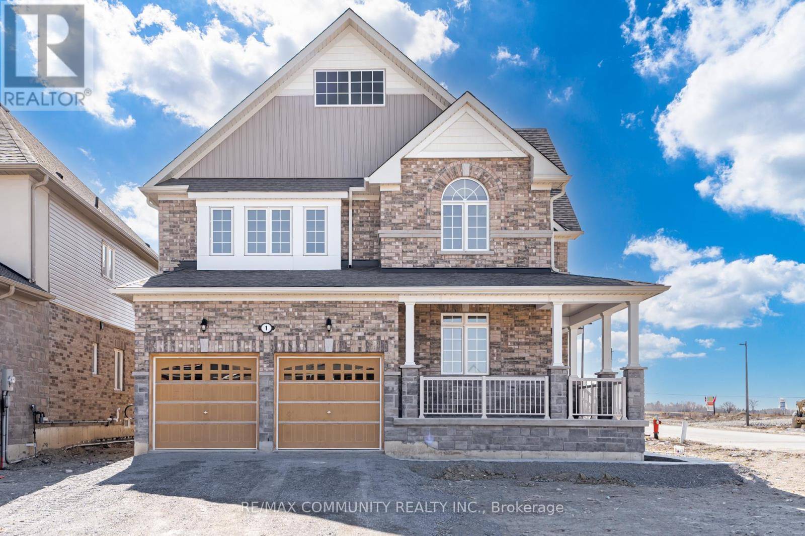 Georgina (sutton & Jackson's Point), ON L0E1R0,1 JEANNE PYNN AVENUE