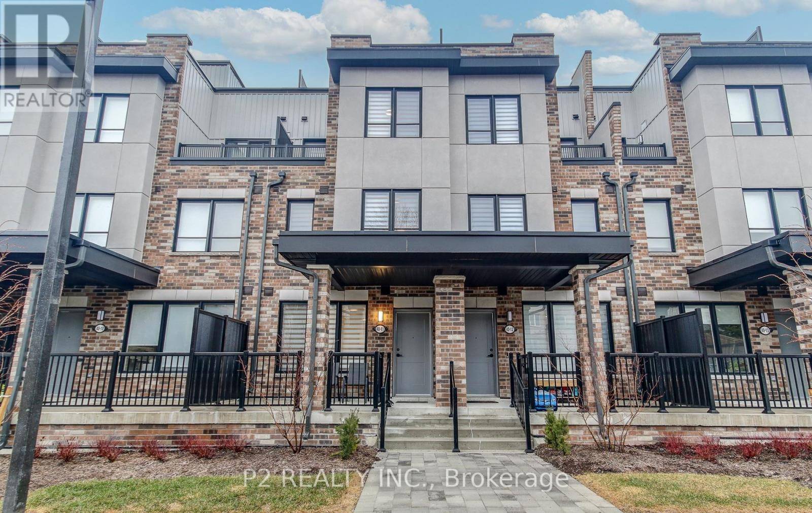 Bradford West Gwillimbury (bradford), ON L3Z4M4,40 Baynes WAY #11