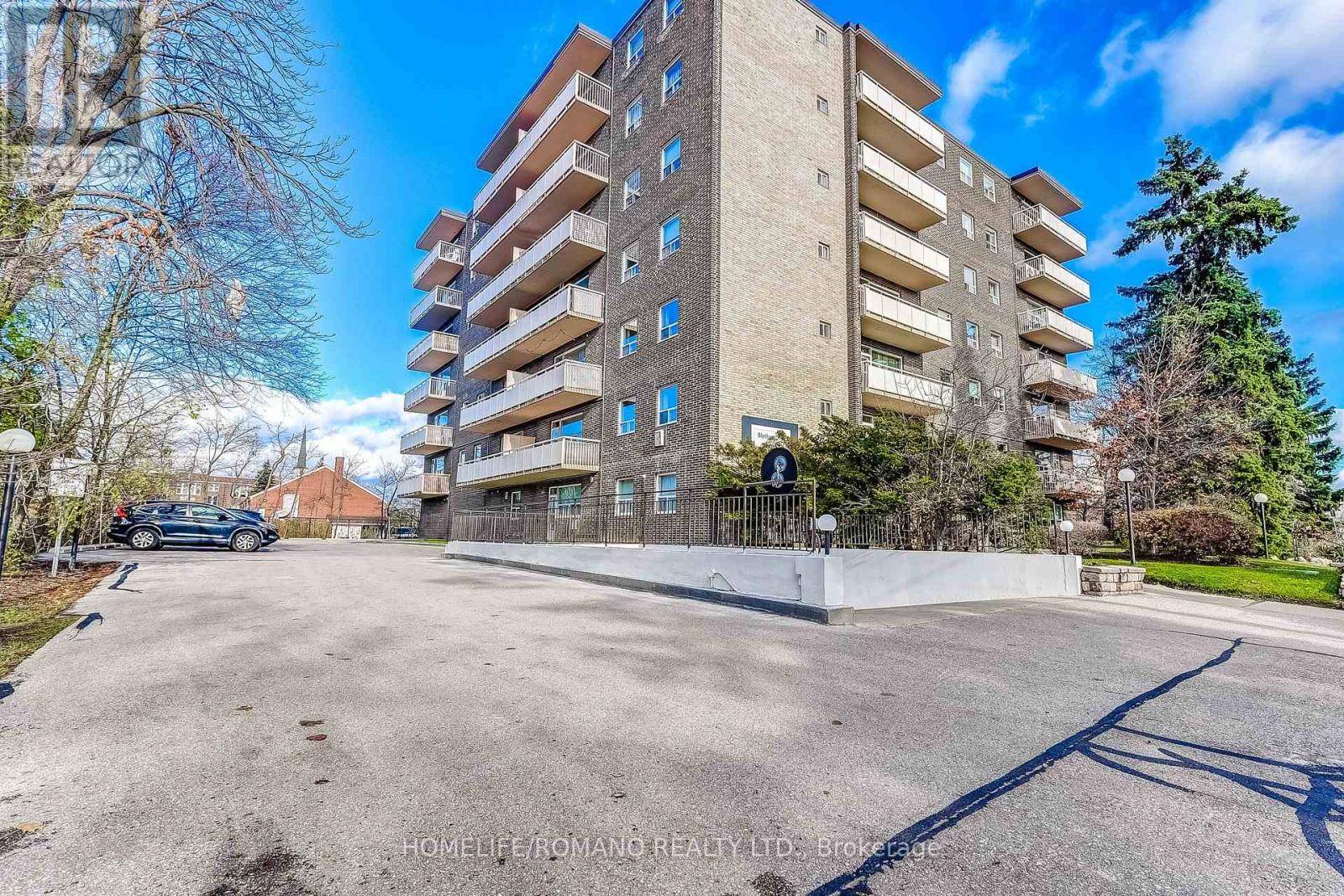 Richmond Hill (mill Pond), ON L4C3Y3,67 Richmond ST #202
