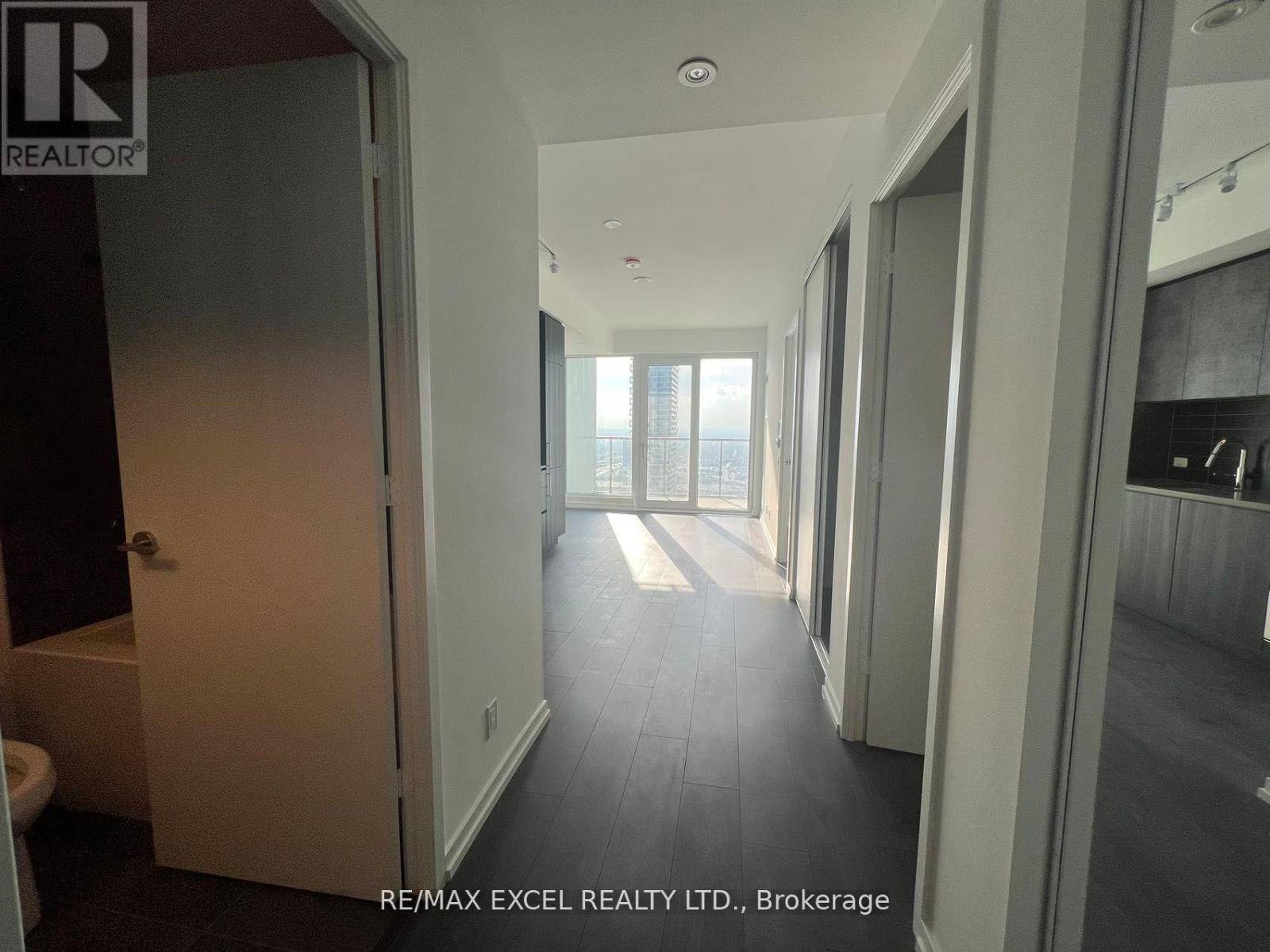 Vaughan (concord), ON L4K0K9,7890 Jane ST #5005
