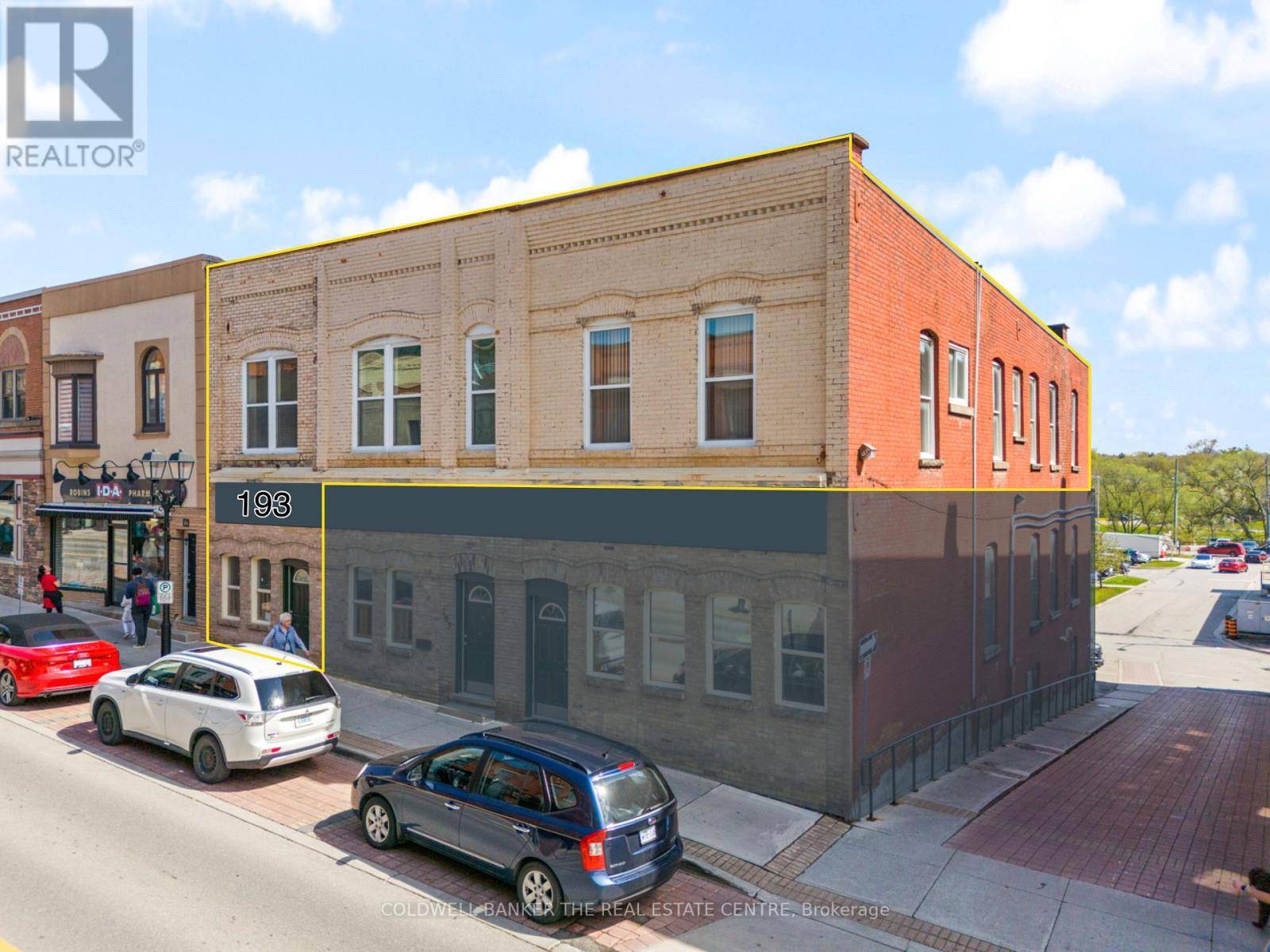 Newmarket (central Newmarket), ON L3Y3Y9,193 MAIN STREET S