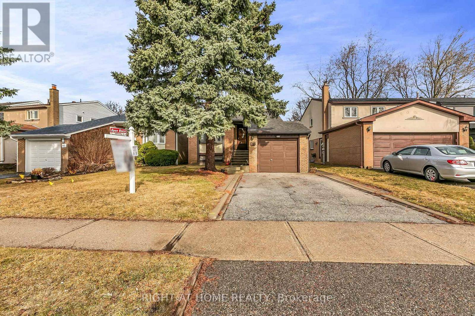 Richmond Hill (north Richvale), ON L4C5K4,80 CASTLE ROCK DRIVE