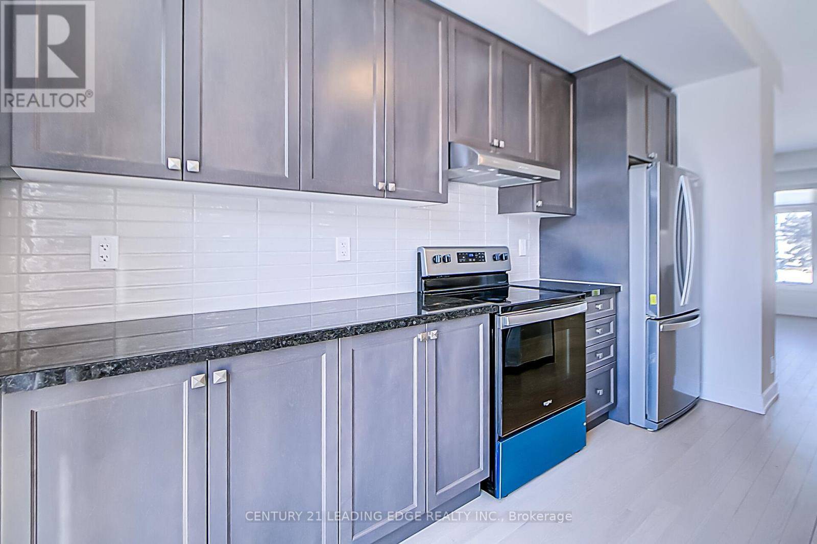Markham (angus Glen), ON L6C3J8,60 GUARDHOUSE CRESCENT