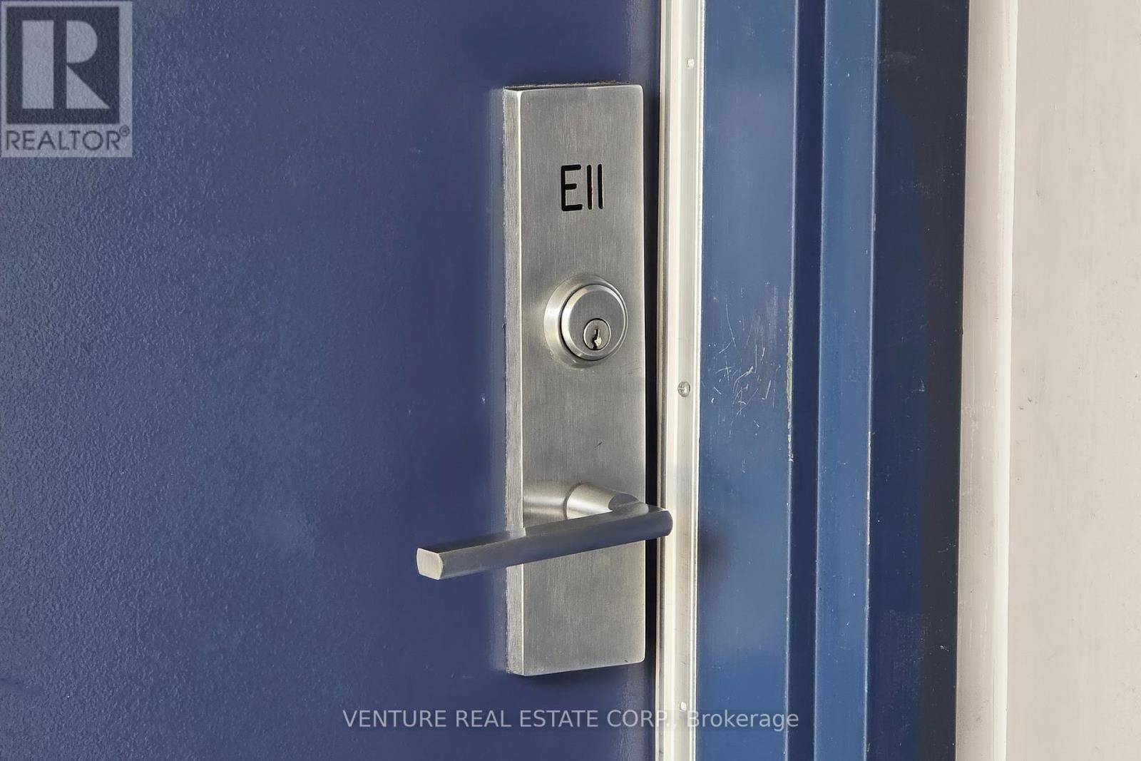Vaughan (east Woodbridge), ON L4L0H4,26 Bruce ST #E11