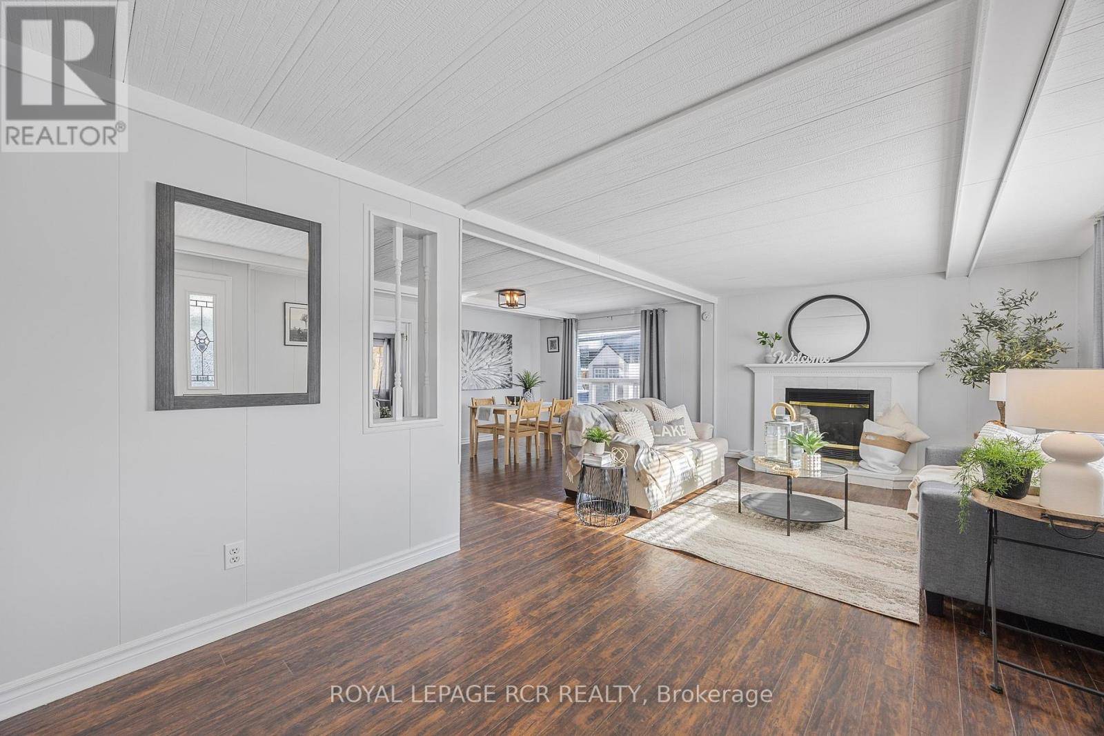 Innisfil, ON L9S1P4,4 LINDEN LANE