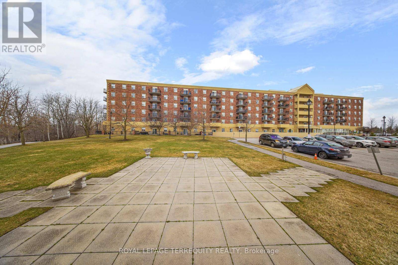 Vaughan (vaughan Grove), ON L4L9K1,7373 Martin Grove RD #615