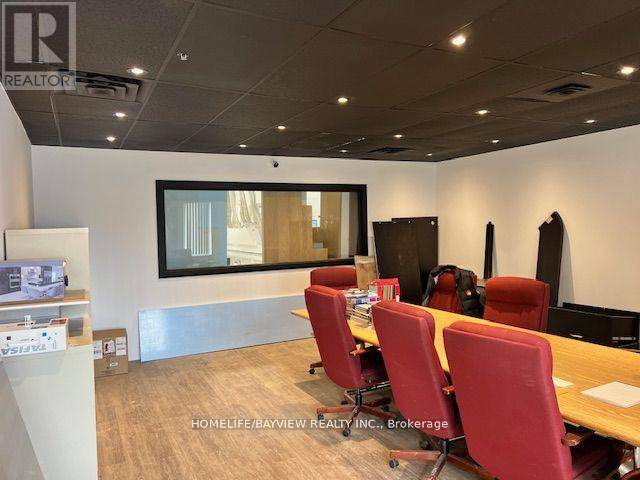 Vaughan (concord), ON L4K3S7,701 Millway AVE #14-15