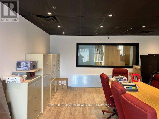 Vaughan (concord), ON L4K3S7,701 Millway AVE #14-15
