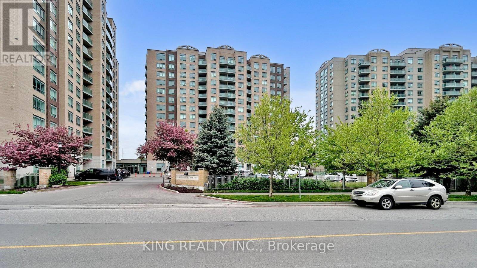 Richmond Hill (langstaff), ON L4B0A2,23 Oneida CRES #901