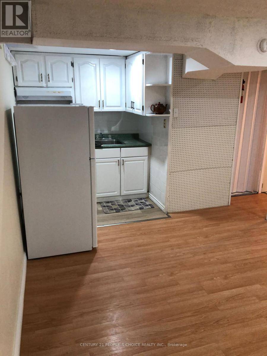 Vaughan (glen Shields), ON L4K1G9,60 Bay Hill DR #Bsmt