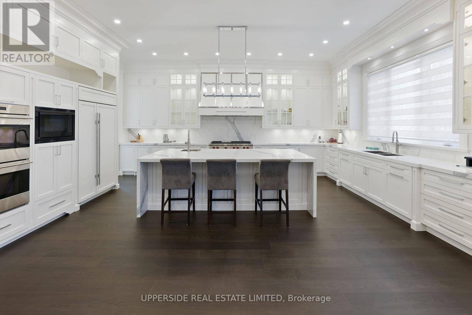 Vaughan (crestwood-springfarm-yorkhill), ON L4J1C6,28 THORNRIDGE DRIVE