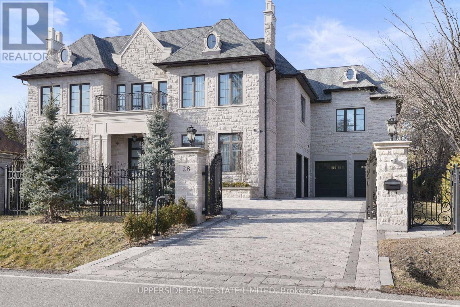 Vaughan (crestwood-springfarm-yorkhill), ON L4J1C6,28 THORNRIDGE DRIVE
