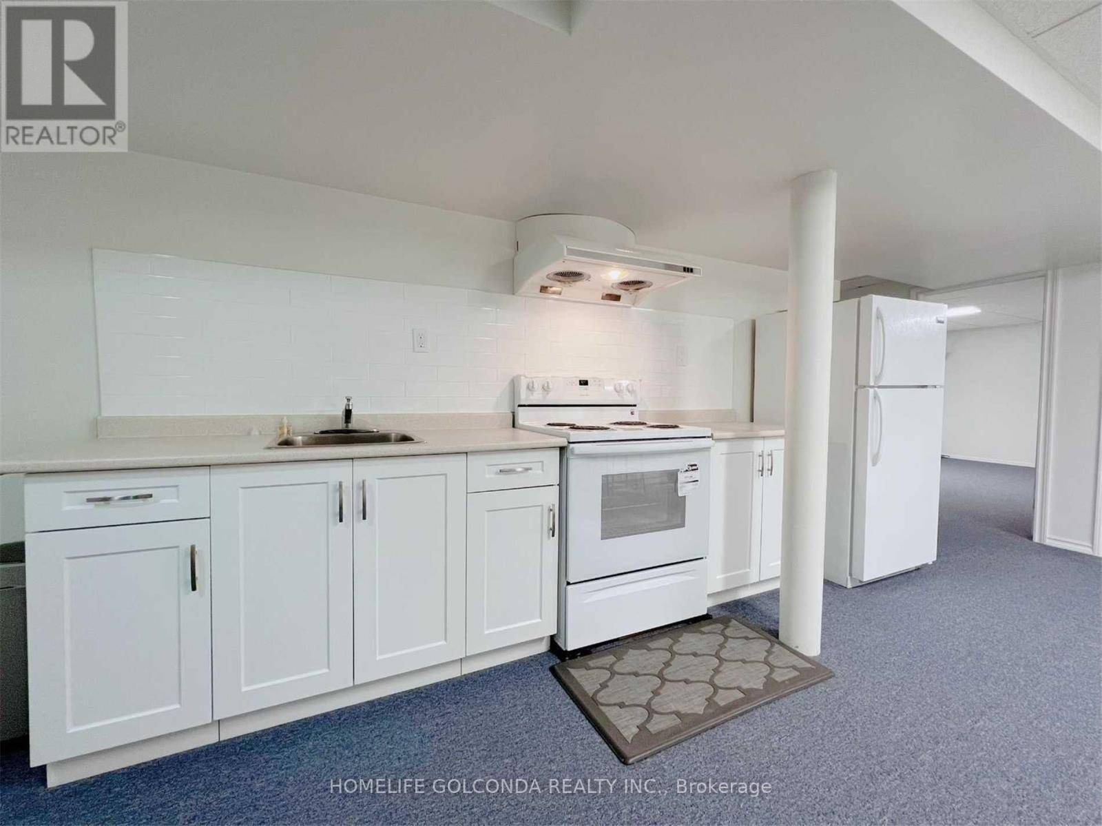 Markham (middlefield), ON L3S3M3,127 CLARION CRESCENT