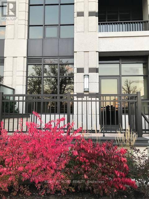 Markham (unionville), ON L6G0G7,38 Cedarland DR #C103