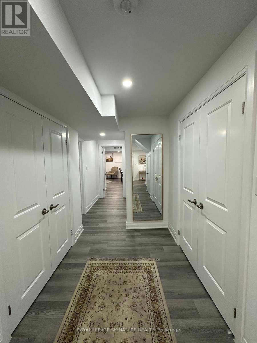East Gwillimbury (holland Landing), ON L9N0S9,62 PEAR BLOSSOM WAY