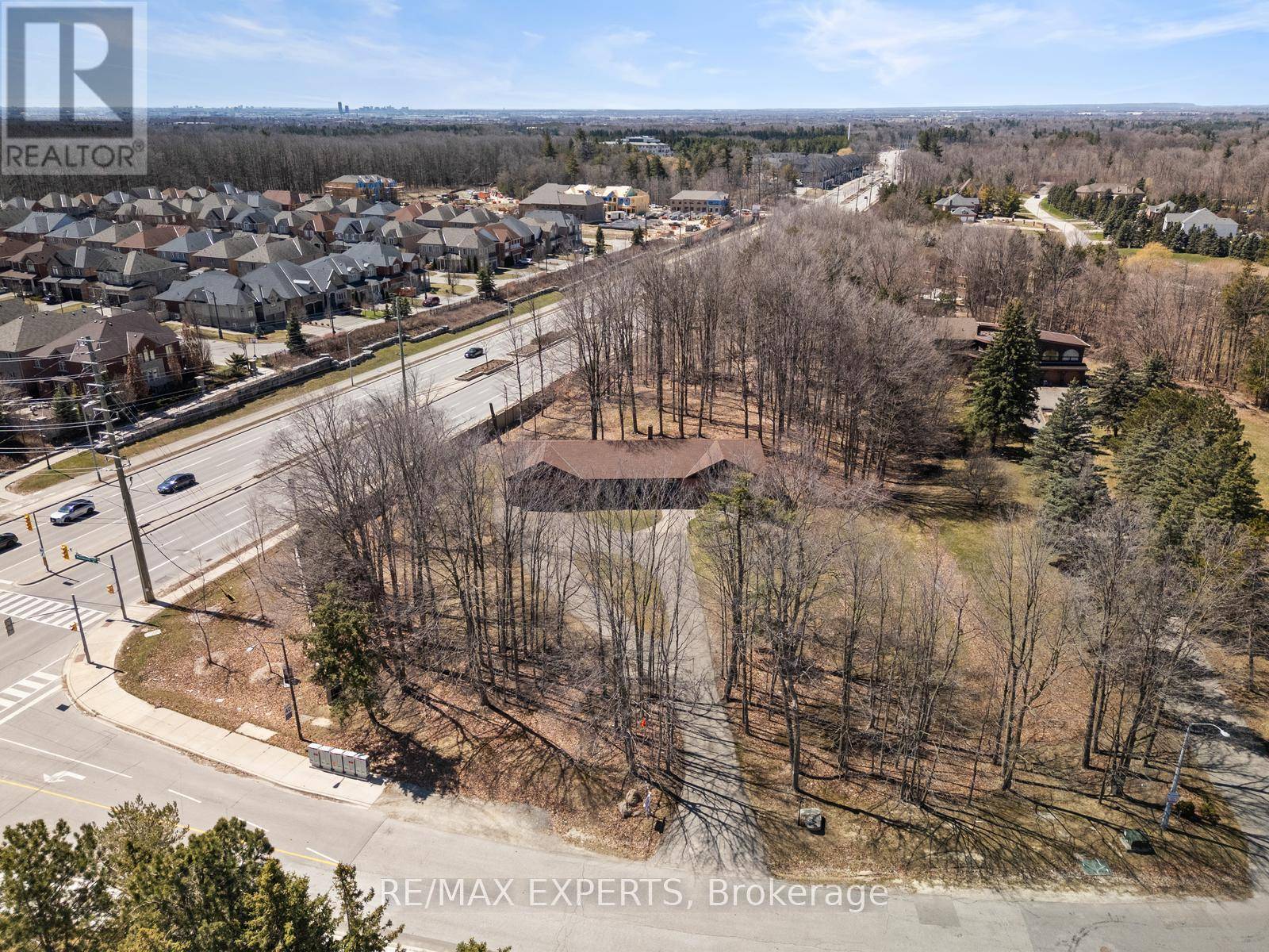 Vaughan (vellore Village), ON L4H4X5,16 MILLWOOD PARKWAY
