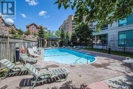 Vaughan (crestwood-springfarm-yorkhill), ON L4J8N2,1 Emerald LN #711