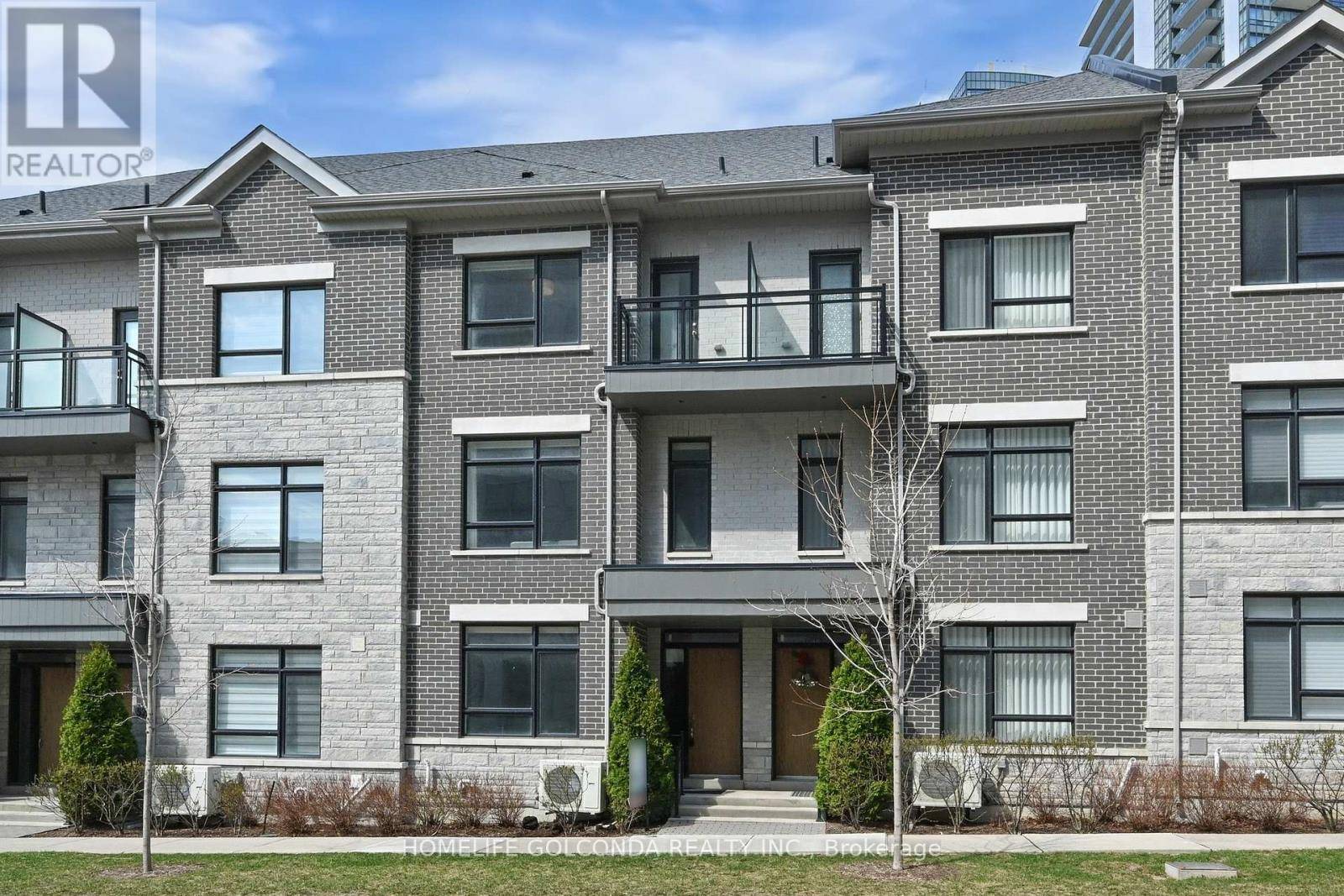 Markham (commerce Valley), ON L3T0G5,54 SADDLECREEK DRIVE