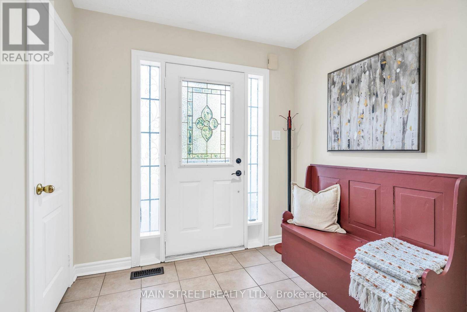 Bradford West Gwillimbury (bradford), ON L3Z3A7,34 BREEZE DRIVE