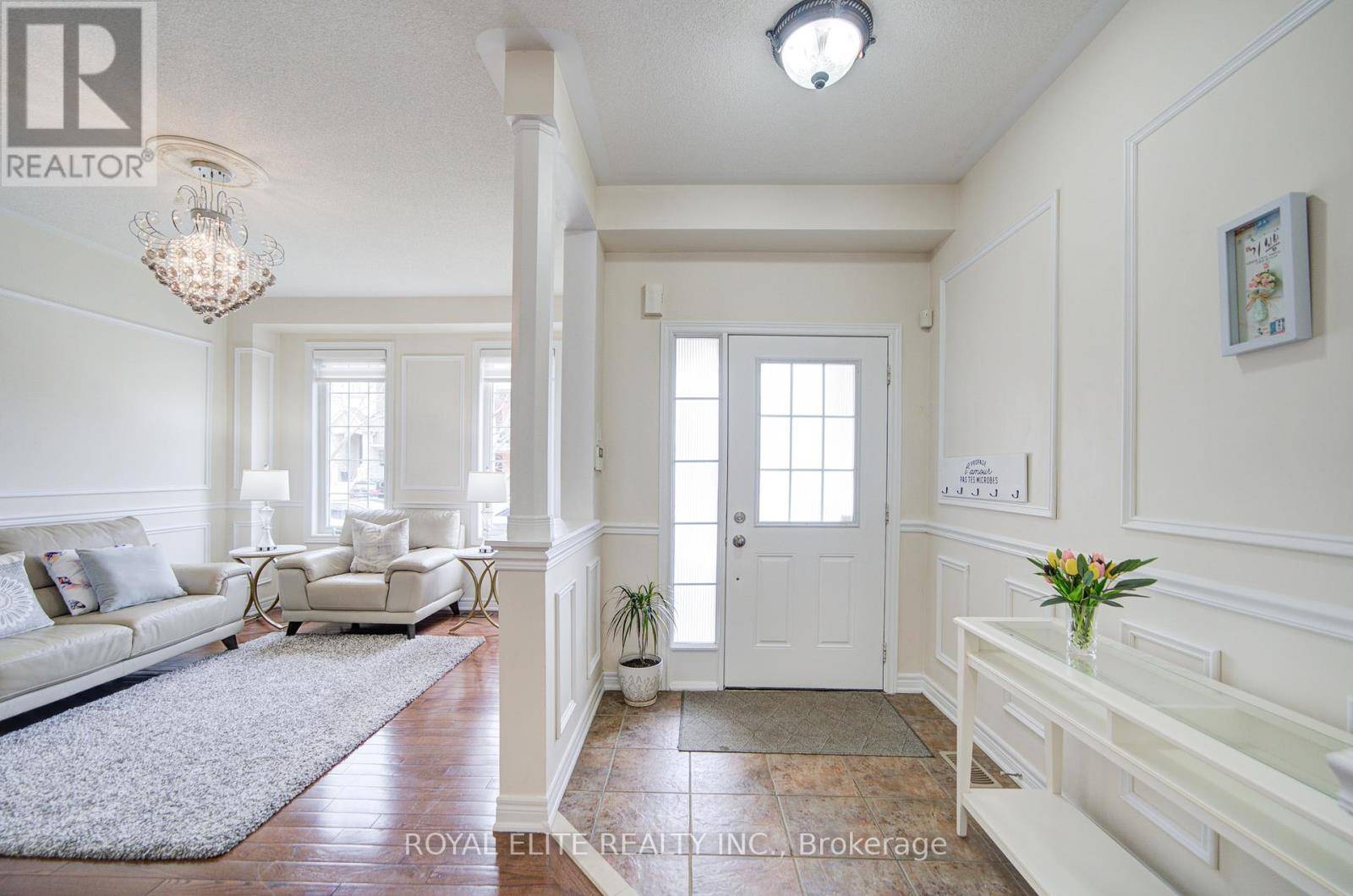 Richmond Hill (jefferson), ON L4E0P7,11 AMSTEL AVENUE