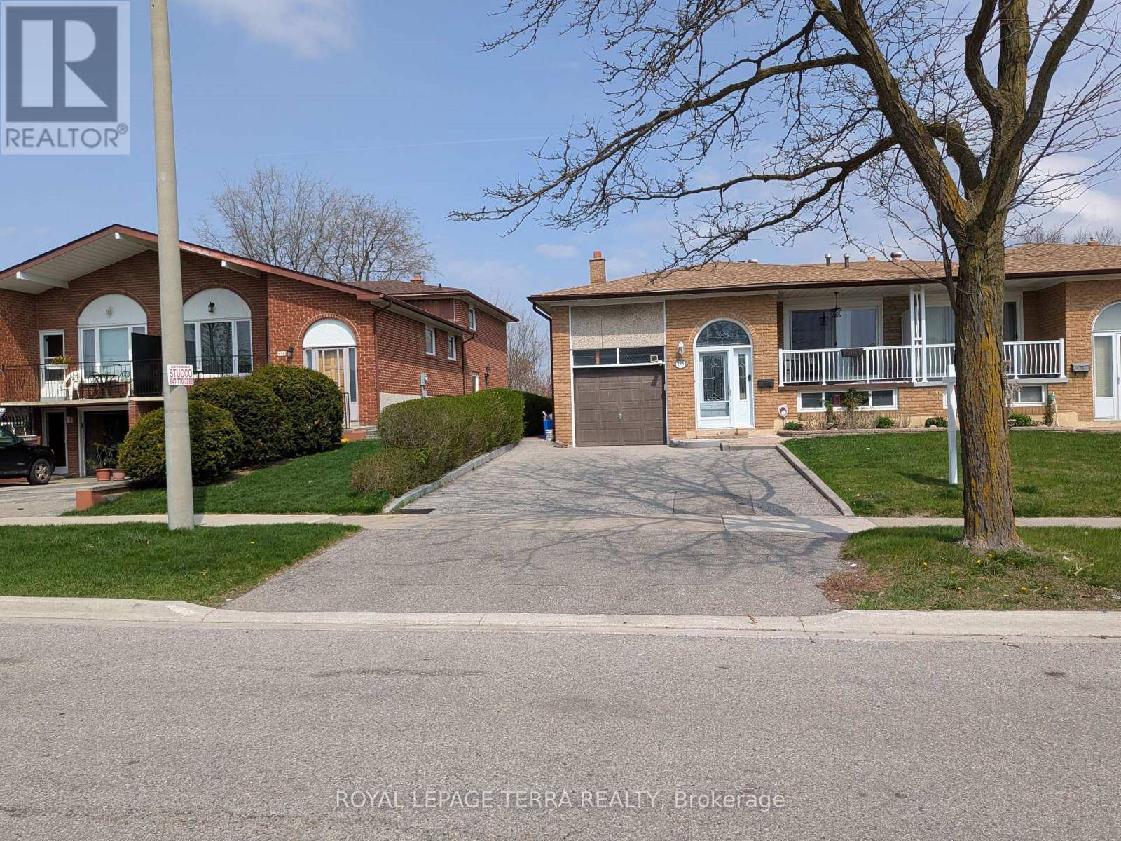 Vaughan (west Woodbridge), ON L4L1G3,174 ANDREW PARK