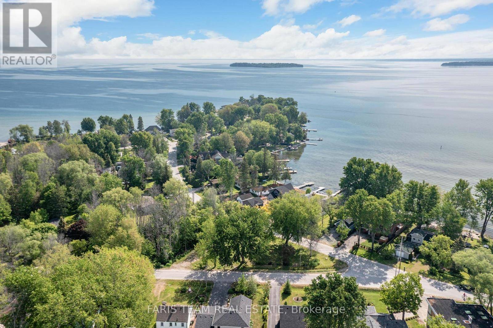 Innisfil (alcona), ON L9S3X1,2360 CRYSTAL BEACH ROAD