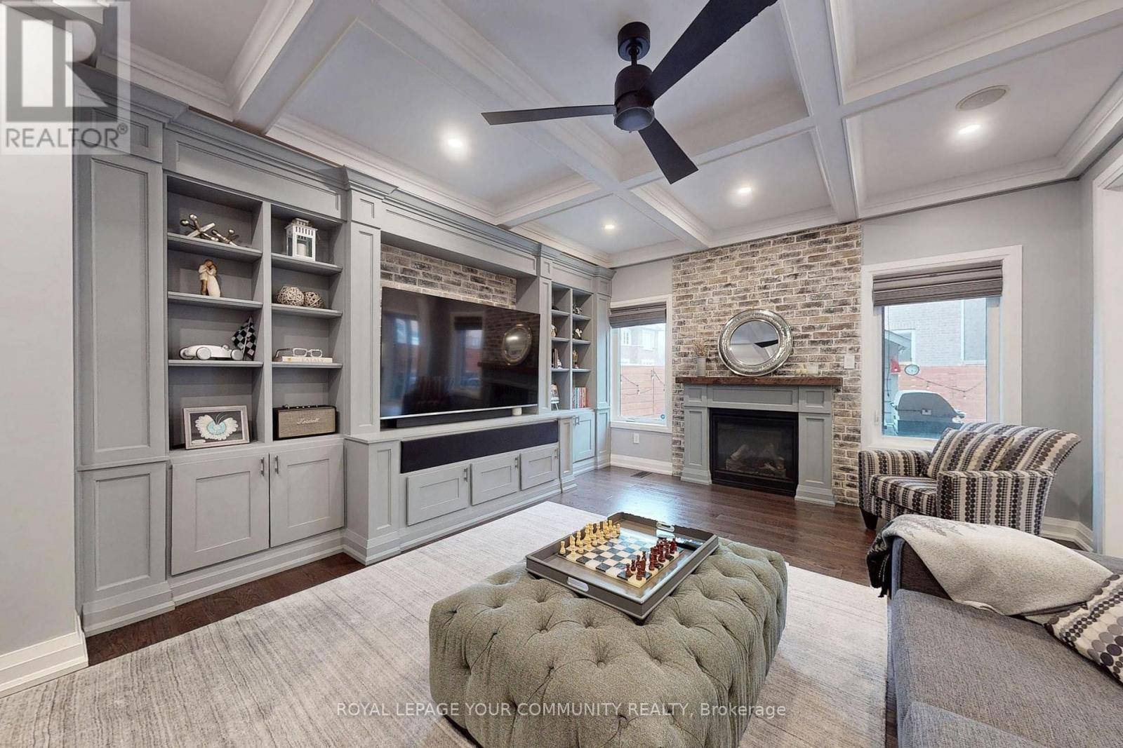 Whitchurch-stouffville (stouffville), ON L4A1Y9,150 CREEKLAND AVENUE