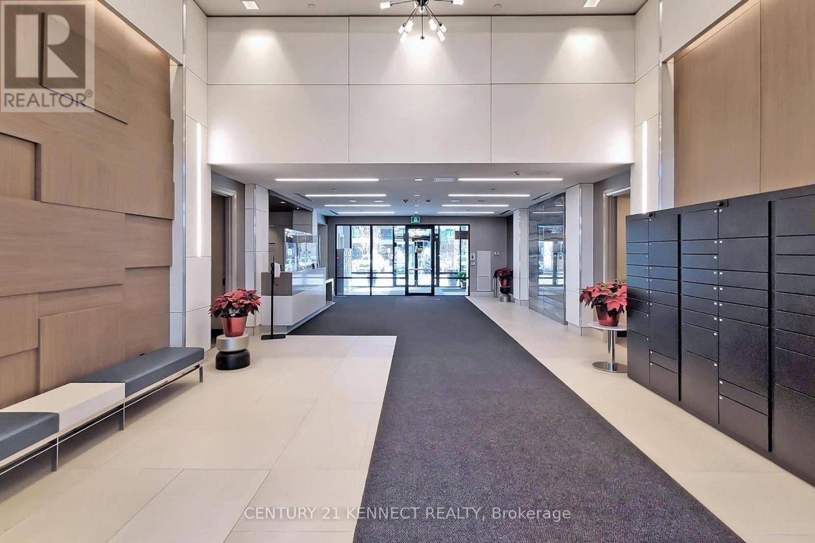 Markham (unionville), ON L6G0G3,25 Water Walk DR #621