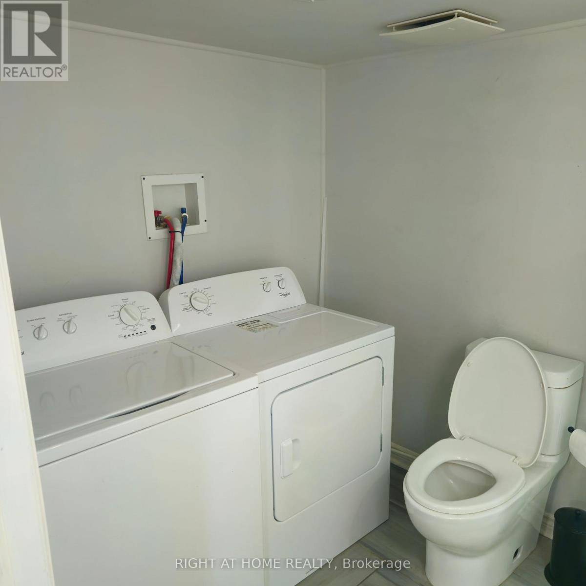 Aurora (aurora Village), ON L4G6J3,43 Attridge DR #Basement
