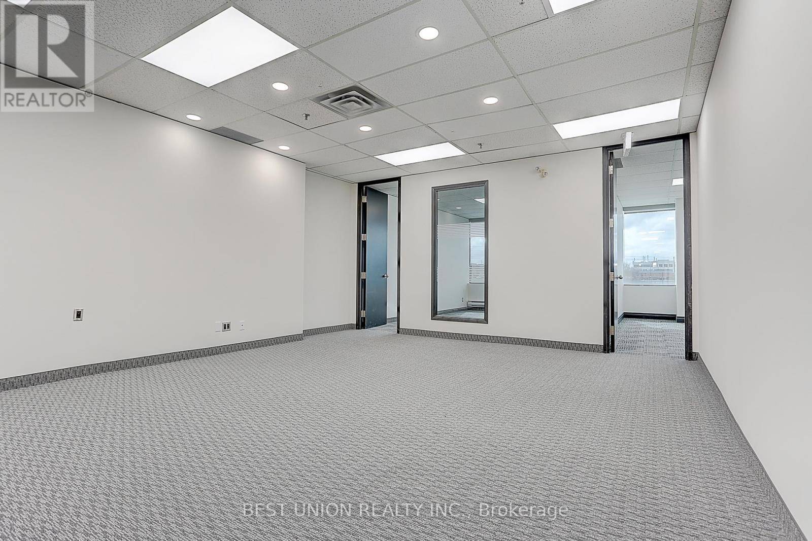 Markham (milliken Mills West), ON L3R2N7,7800 Woodbine AVE #308
