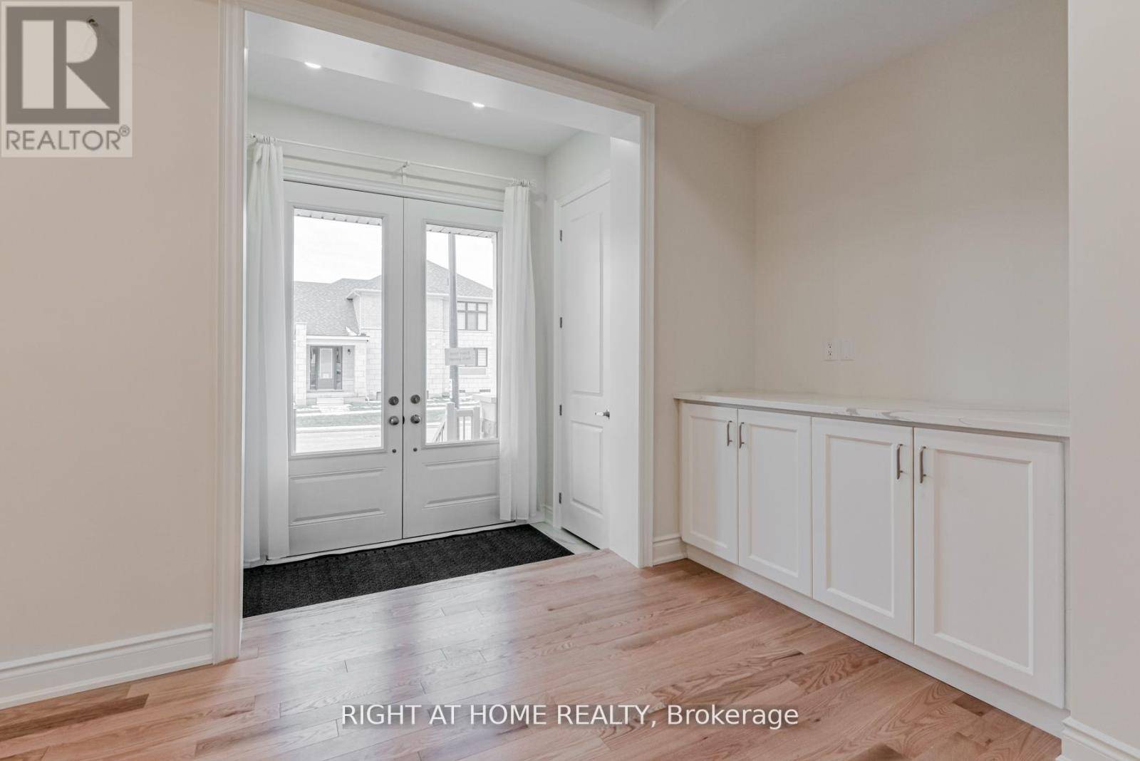 Whitchurch-stouffville (ballantrae), ON L4A4X1,12 HEARTHWOOD GATE