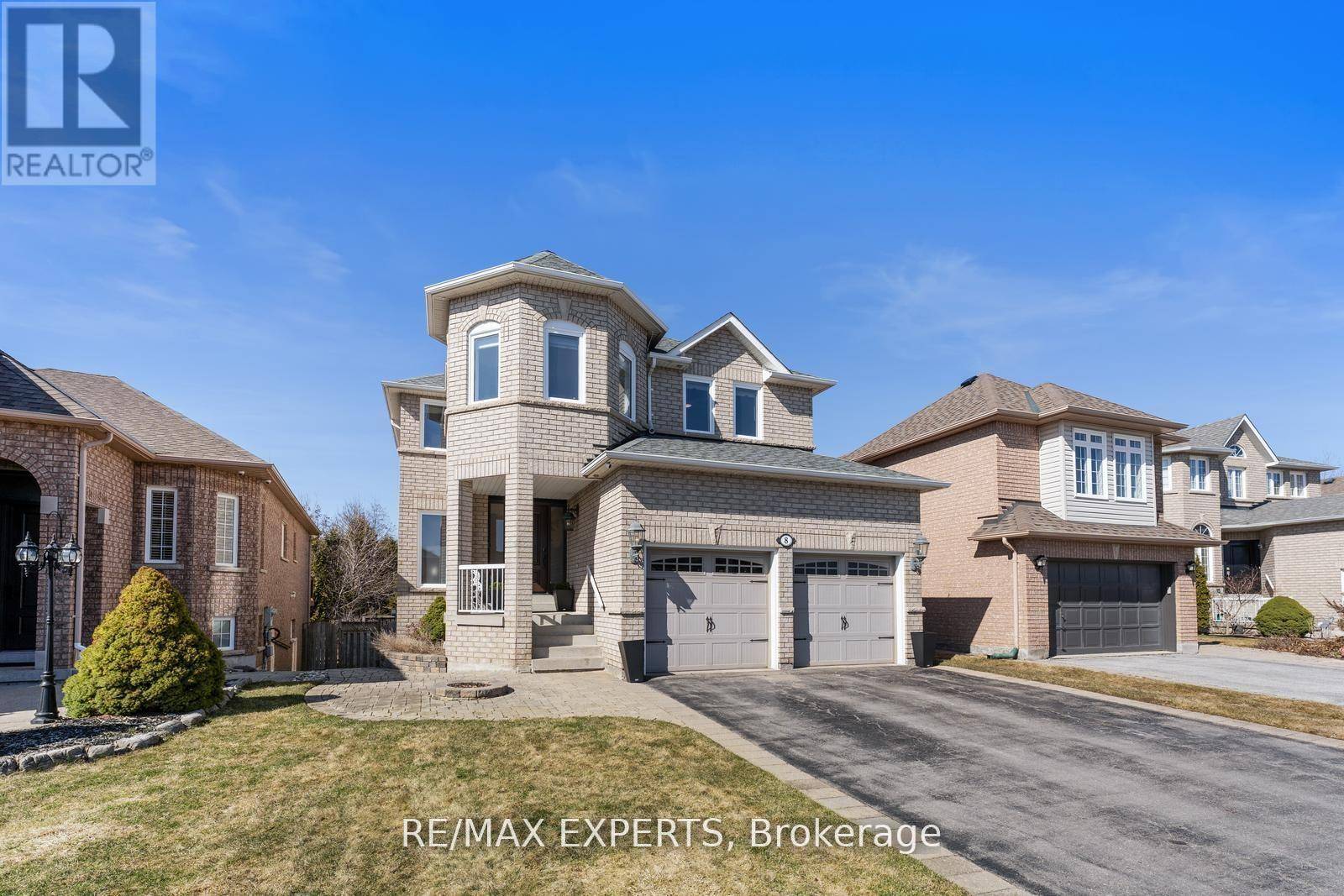Richmond Hill (oak Ridges), ON L4E3Y5,8 WILDFLOWER DRIVE