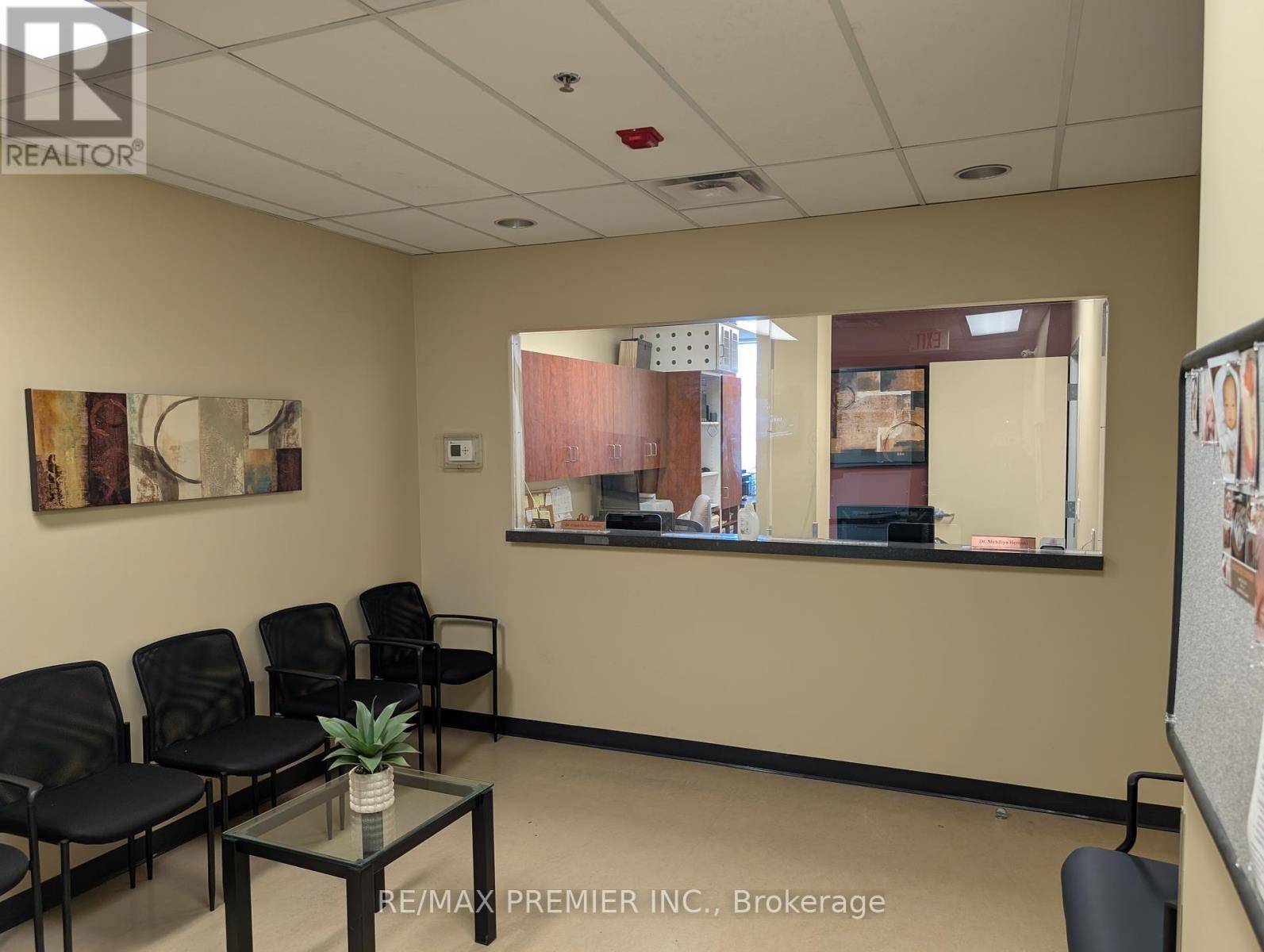 Vaughan (maple), ON L6A4P9,955 Major Mackenzie DR West #203